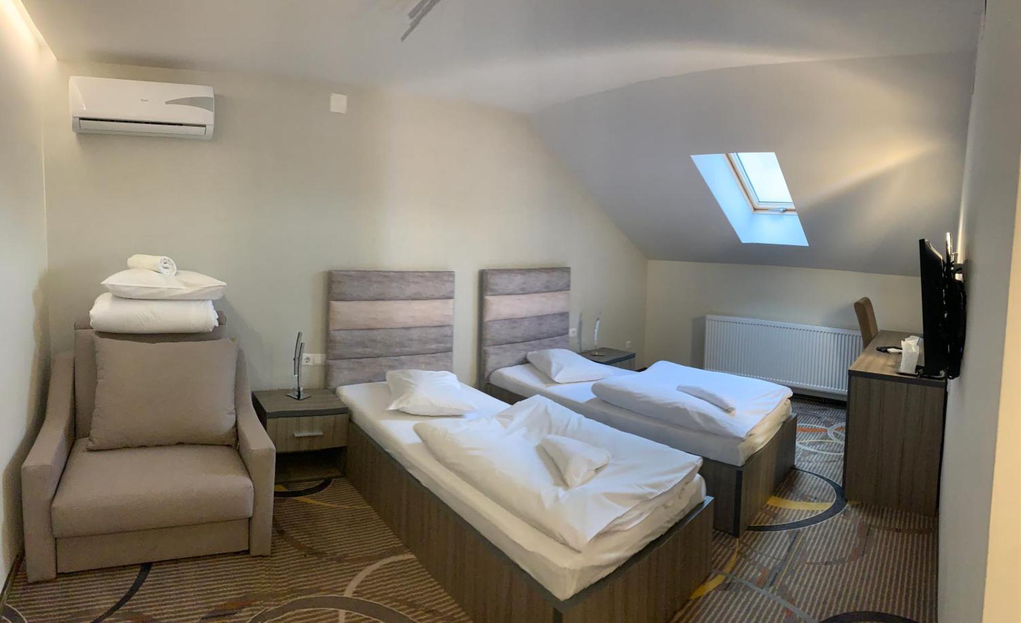 Stella Di Monte Hotell Sibiu Exteriör bild