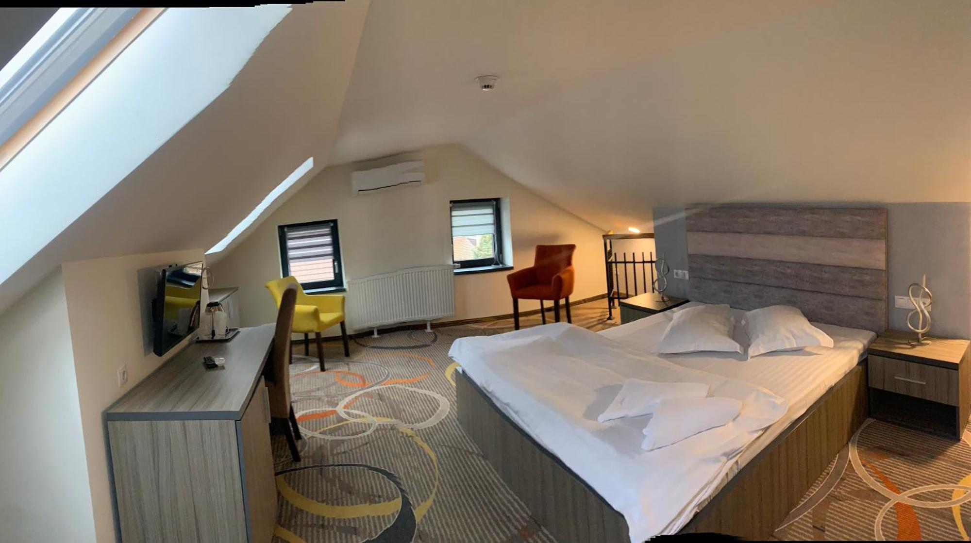 Stella Di Monte Hotell Sibiu Exteriör bild
