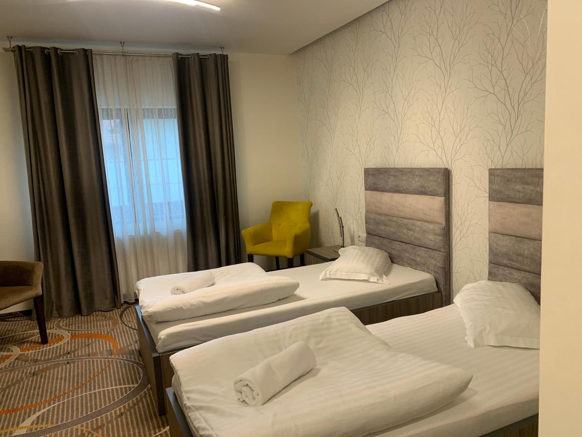 Stella Di Monte Hotell Sibiu Exteriör bild