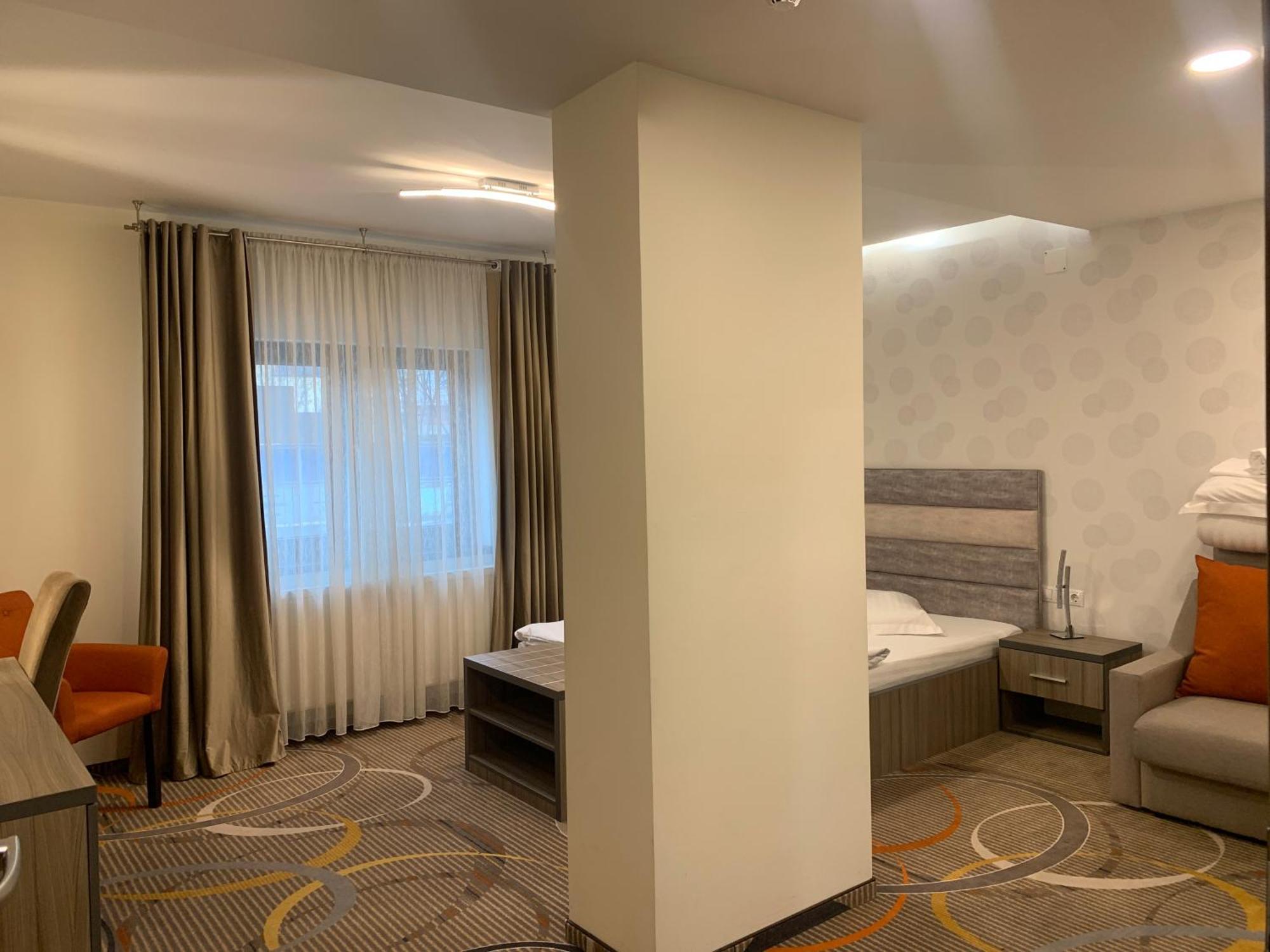 Stella Di Monte Hotell Sibiu Exteriör bild